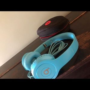 Beats solo headphones